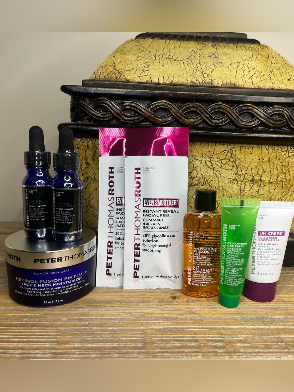 Peter Thomas Roth 8 Piece Set w/ FULL SIZE Retinol PM Plus+